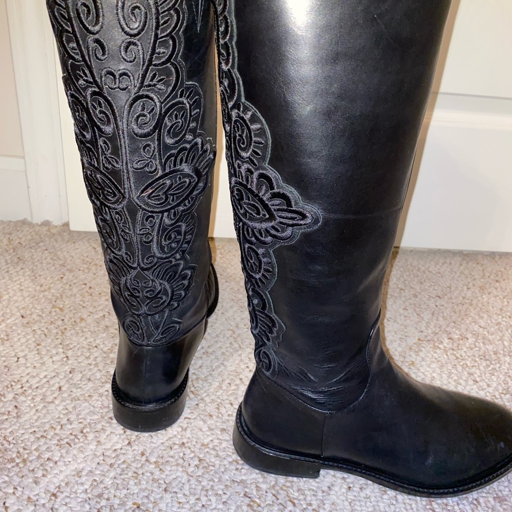 Gianni Bini 8.5M with lace detail like new
